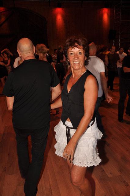 min 2011 09 04 station danse 095